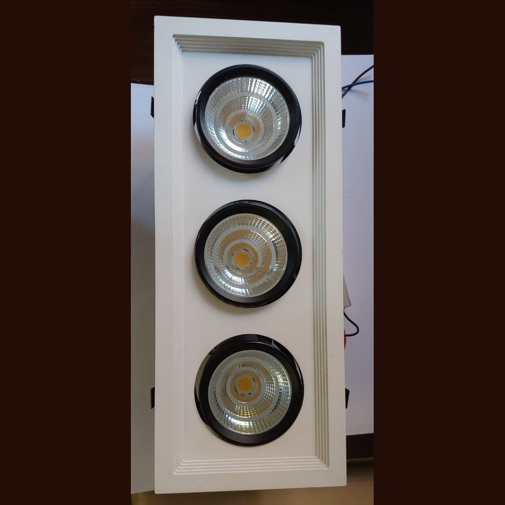 60 Watt 4000K 3'lü Oynar Başlı Downlight