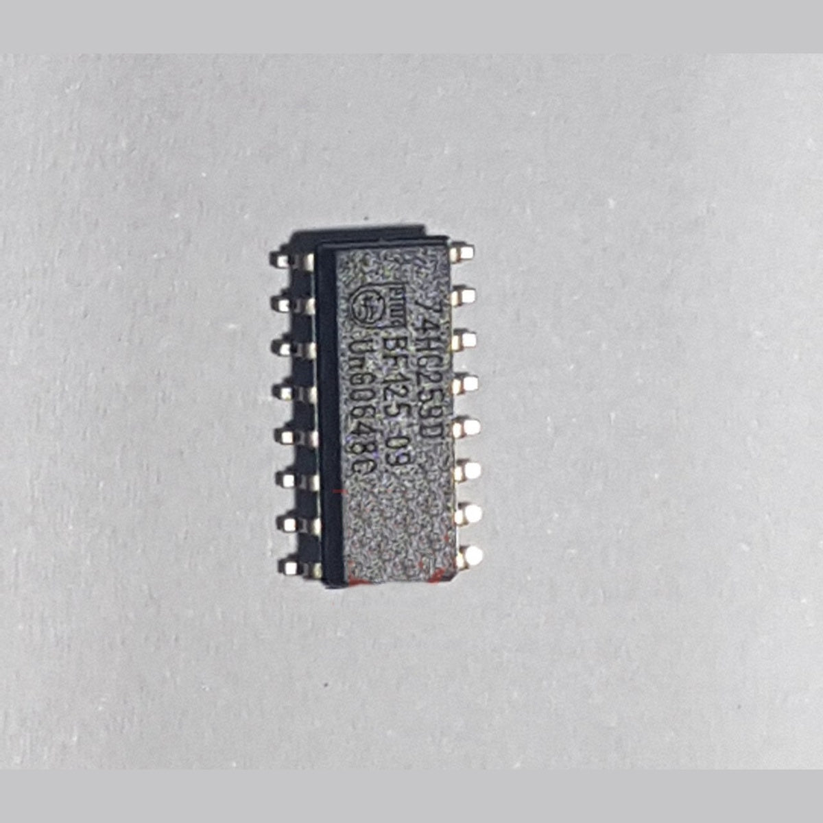 74HC259D
