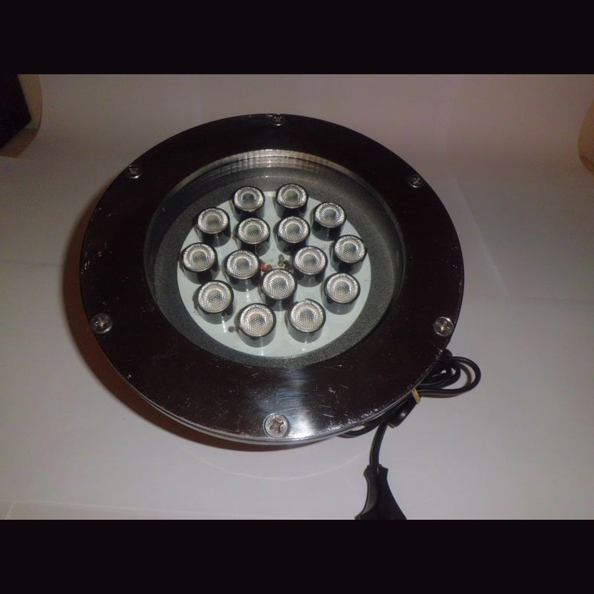 15 Watt Led Armatürü IP65 Kırmızı