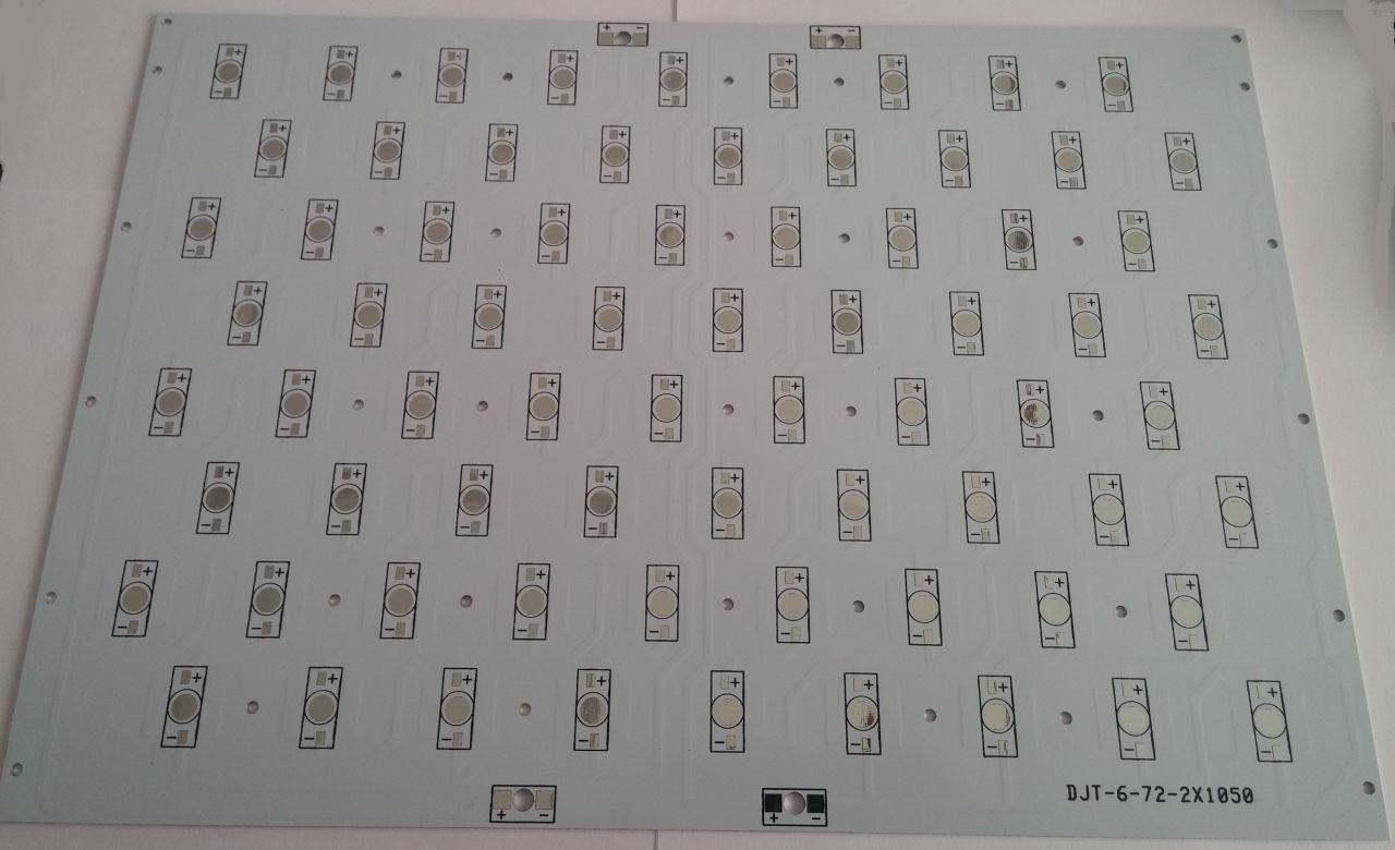 72 lİ Projektör Pcb si 33x23cm DJT-6-72-2X1050