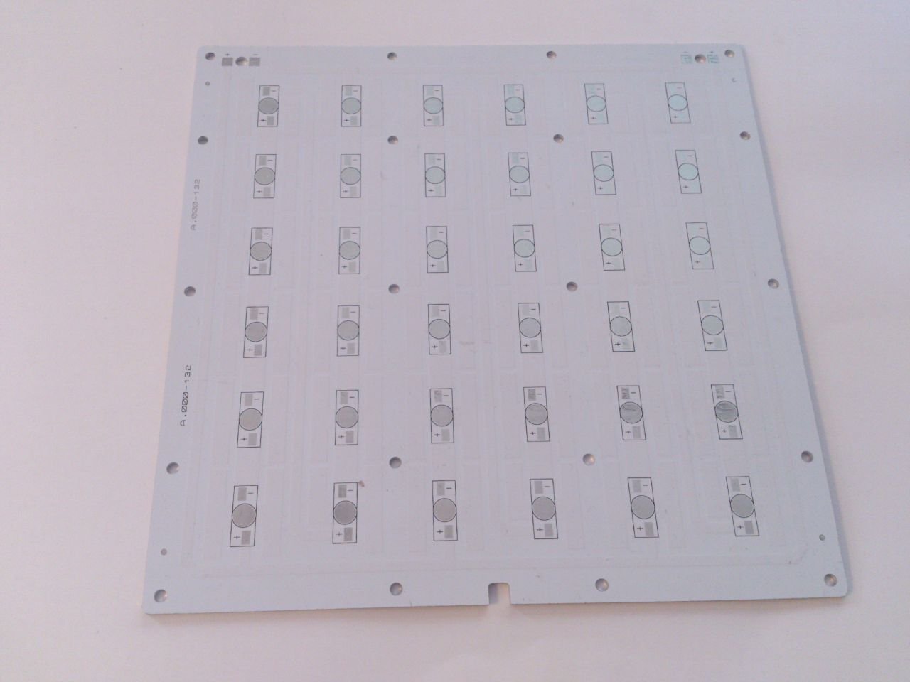 72 Li Tek Renk Dikdörtgen Pcb 34x17cm AK000-18